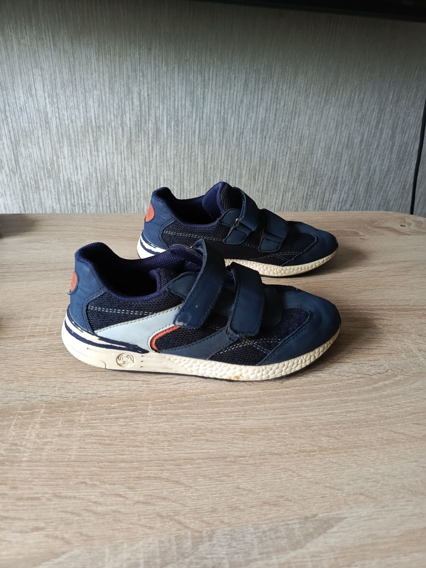 Buty adidasy 34 chłopięce