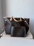 Louis Vuitton Neverfull MM Monogram