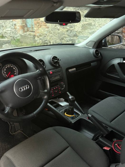 Audi a3 8P 2003 року