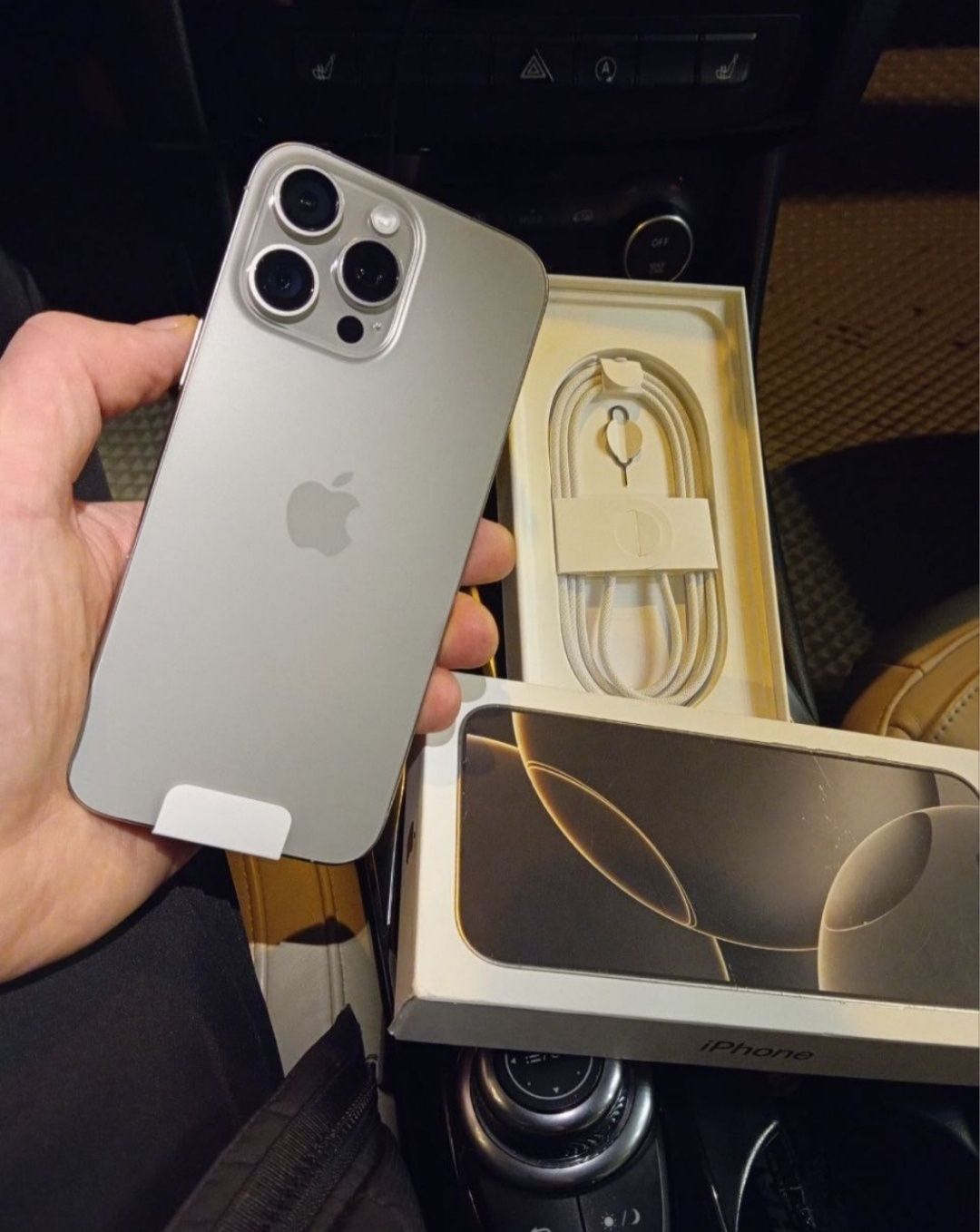 iPhone 16 Pro Max