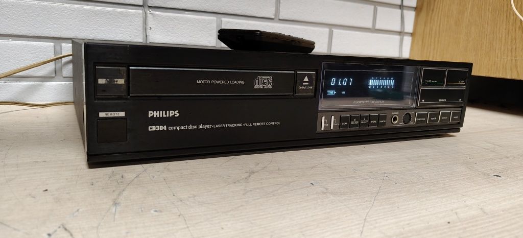 Odtwarzacz CD player PHILIPS CD-304 Pilot. Po serwisie