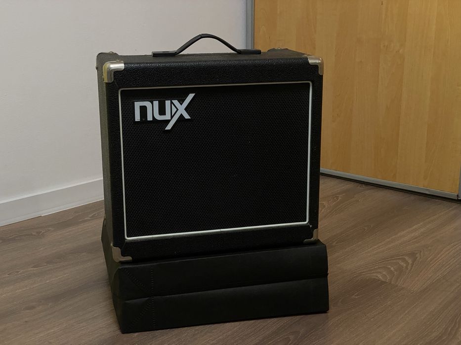 Комбопідсилювач NUX Mighty 15