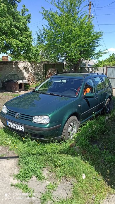 Продам Wolvagen golf 4 универсал