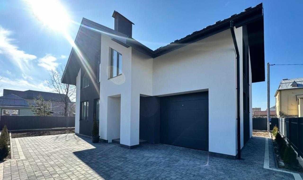 Продаж будинку в елітному передмісті - Крихівці.