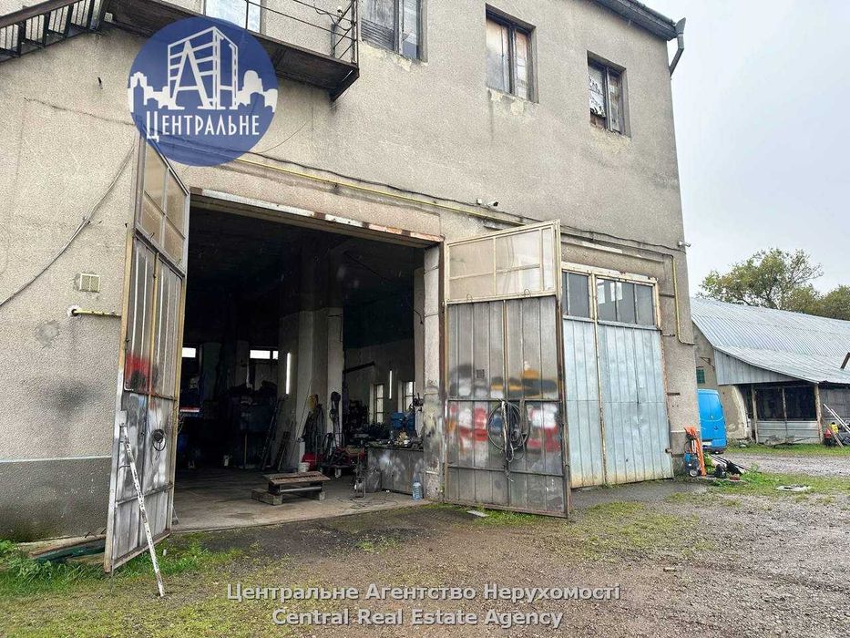 Оренда фасадного комплексу приміщень