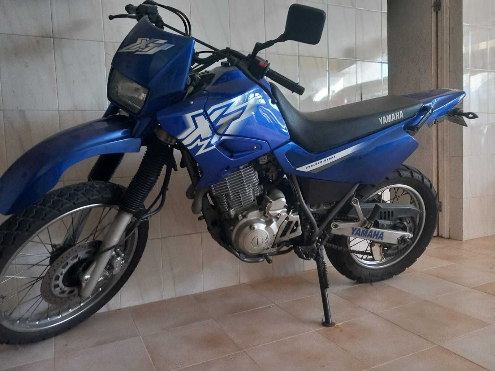 Mota Yamaha XT 600