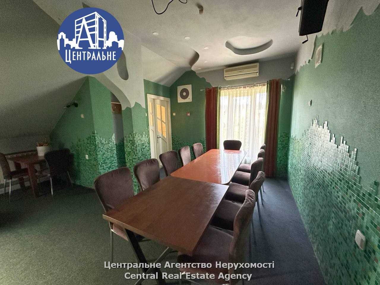 Продаж: будівля з сауною та басейном у р-ні центрі Садгори.