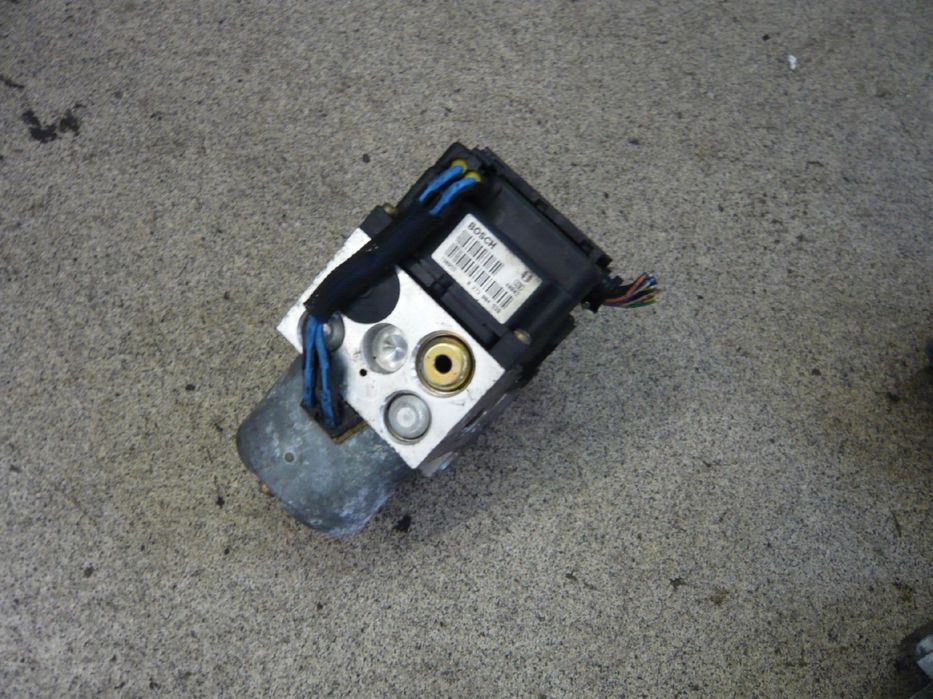 Pompa hamulcowa abs 0273004539 Nissan Micra K11