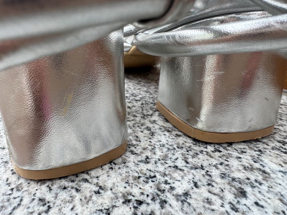 Sandały damskie CINK ME – srebrne, rozmiar 43, obcas 6,5 cm