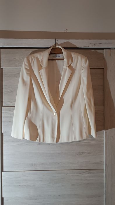 Elegancka marynarka damska