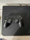 Playstation 4 como nova pouco uso