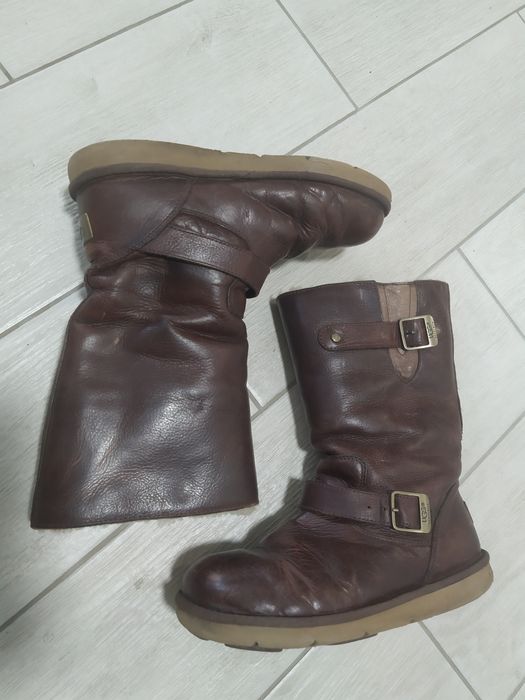 Дуже теплі зимові черевики шкіряні Ugg