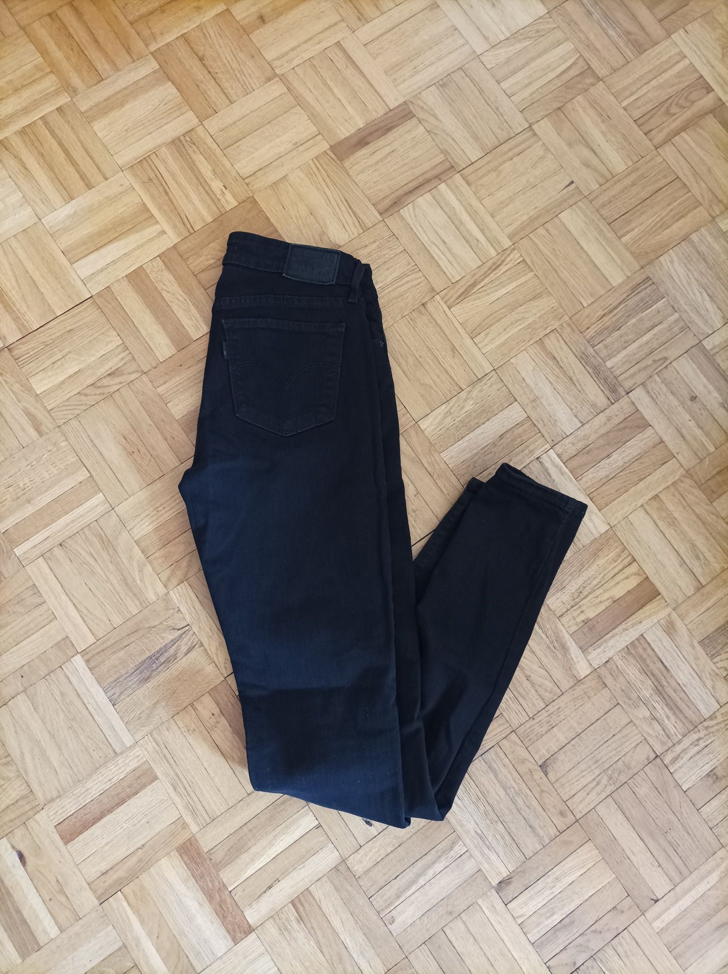 Spodnie jeansowe damskie Levi's 711 skinny