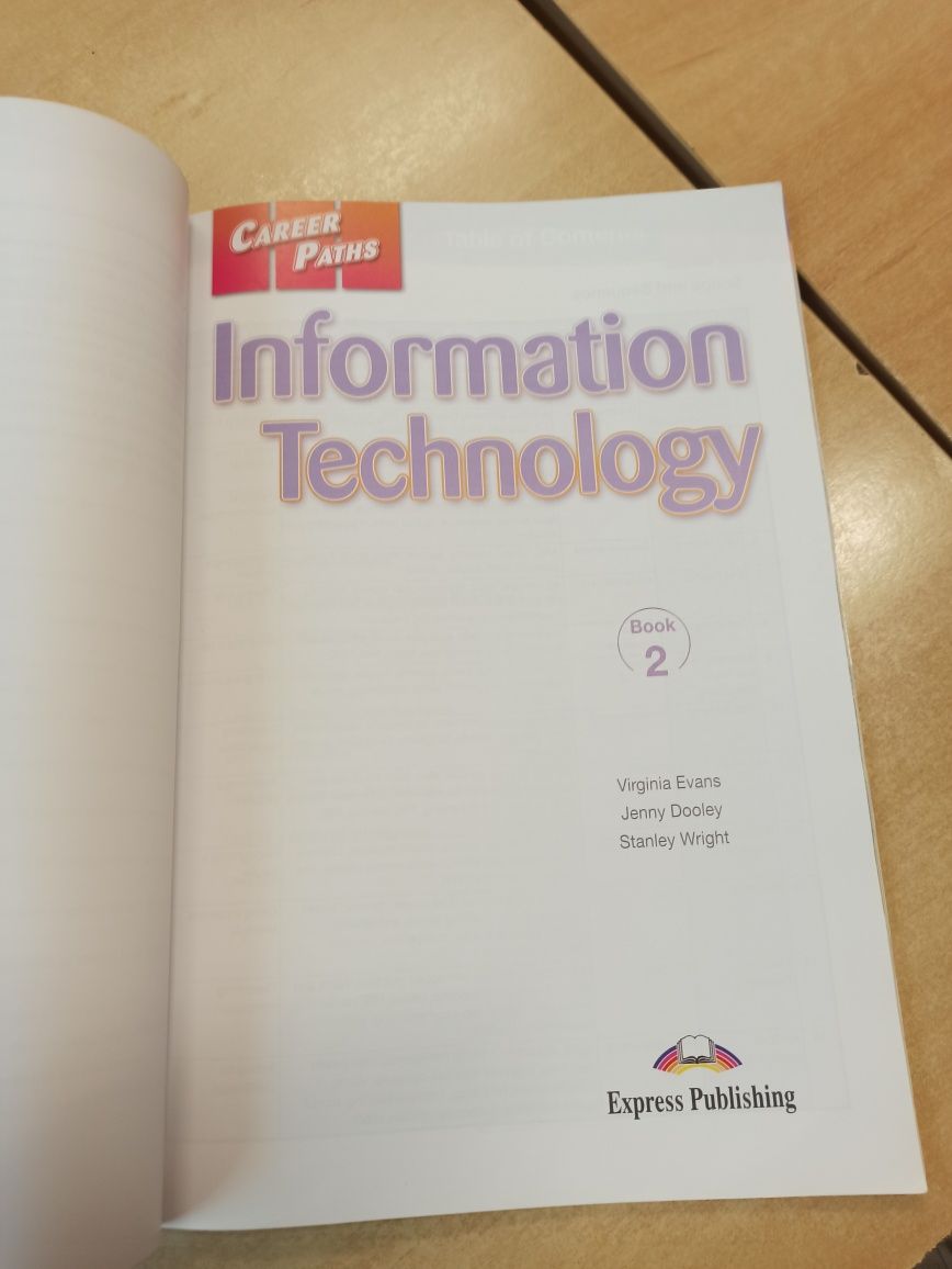 Ksiazka Information Techbology Book 1,2,3