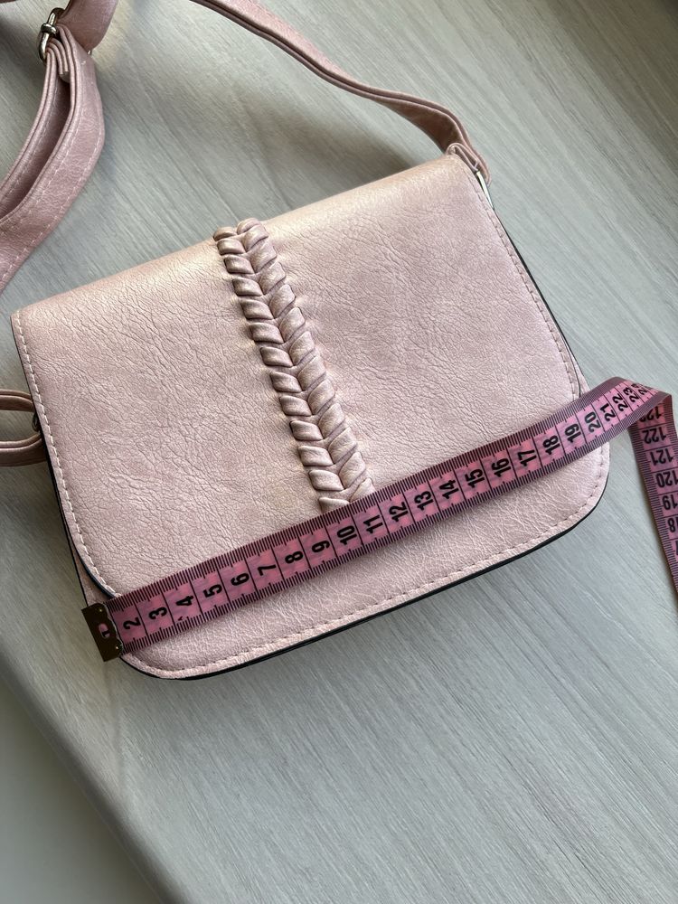 Рожева сумочка
