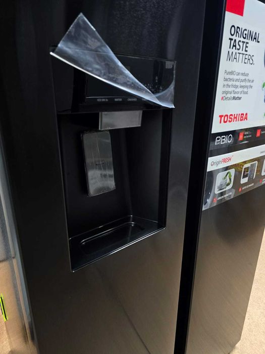 NOWA Toshiba KOSTKARKA lodówka GR-RS755WI Side by  gwar 2 lata M2