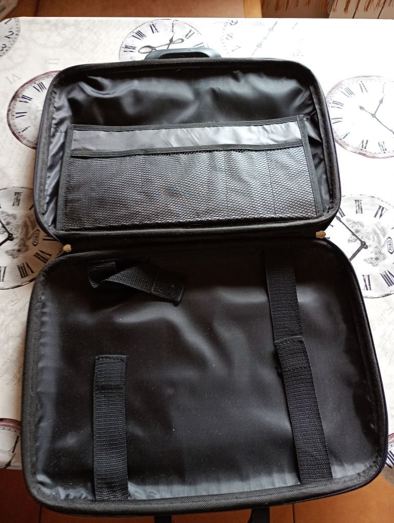 Torba na laptopa