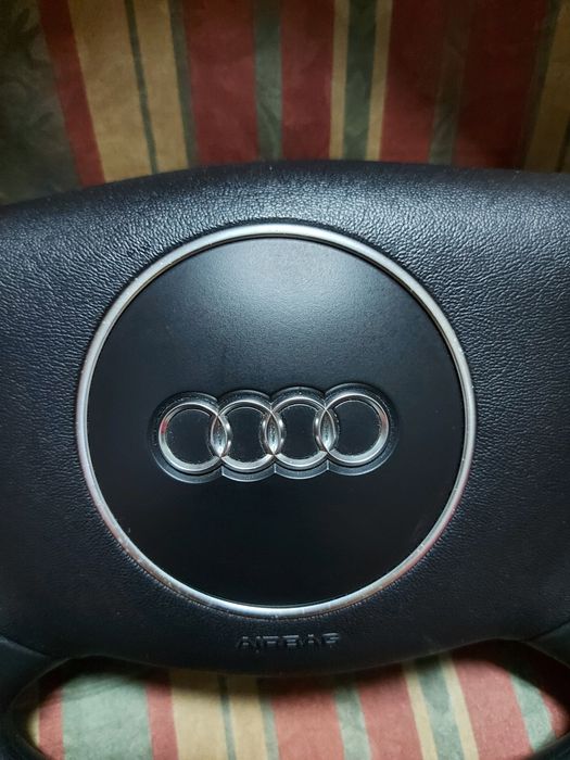 Volante Audi A4 2001