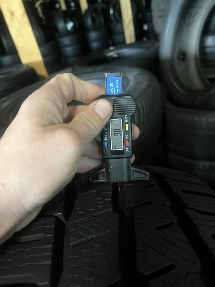 235/65/16c R16c Michelin Agilis Alpin 4шт зима