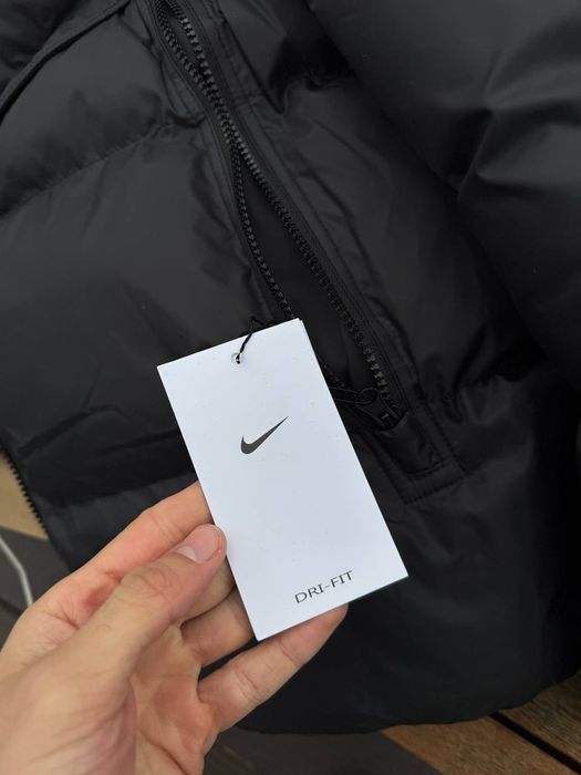 Куртка/Пуховик на зиму Nike Storm Fit