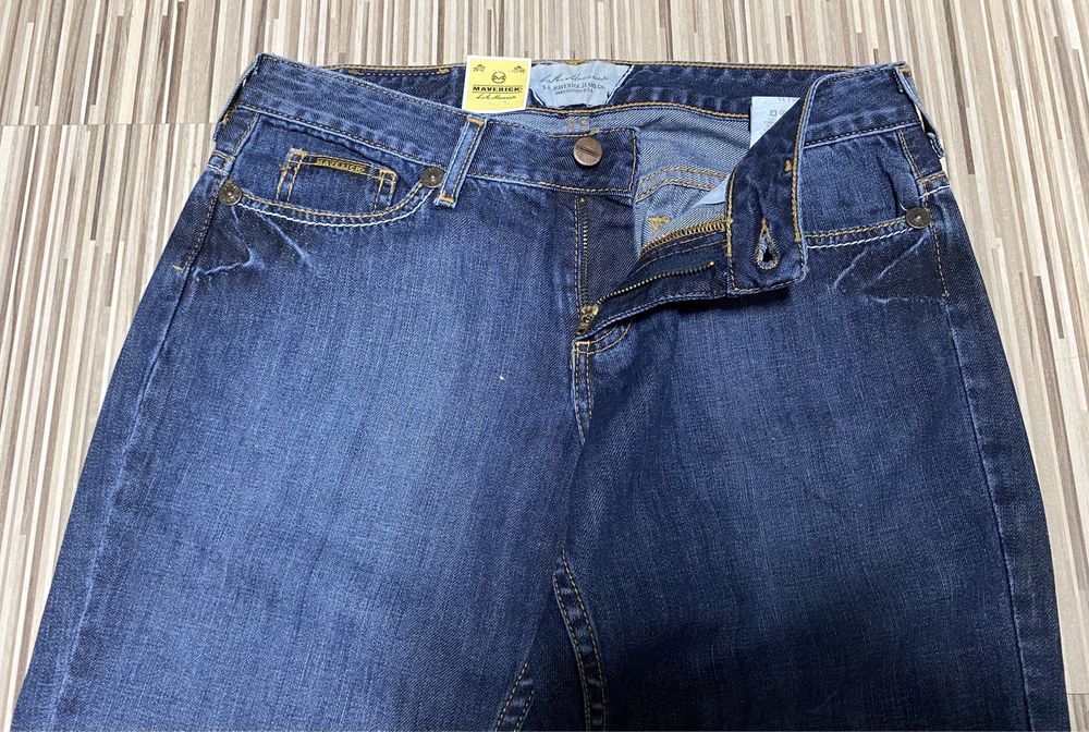 Spodnie damskie jeans szwedy 30/33 pas 74 cm komplet 2 sztuki Lee nowe