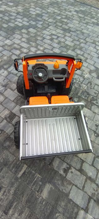 Peg Perego Taurus Gator 12Vciężarówka elektryczna stan bdb