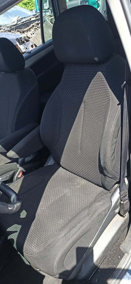 Сиденья, салон C4 Grand Picasso, разборка шрот Citroen Peugeot