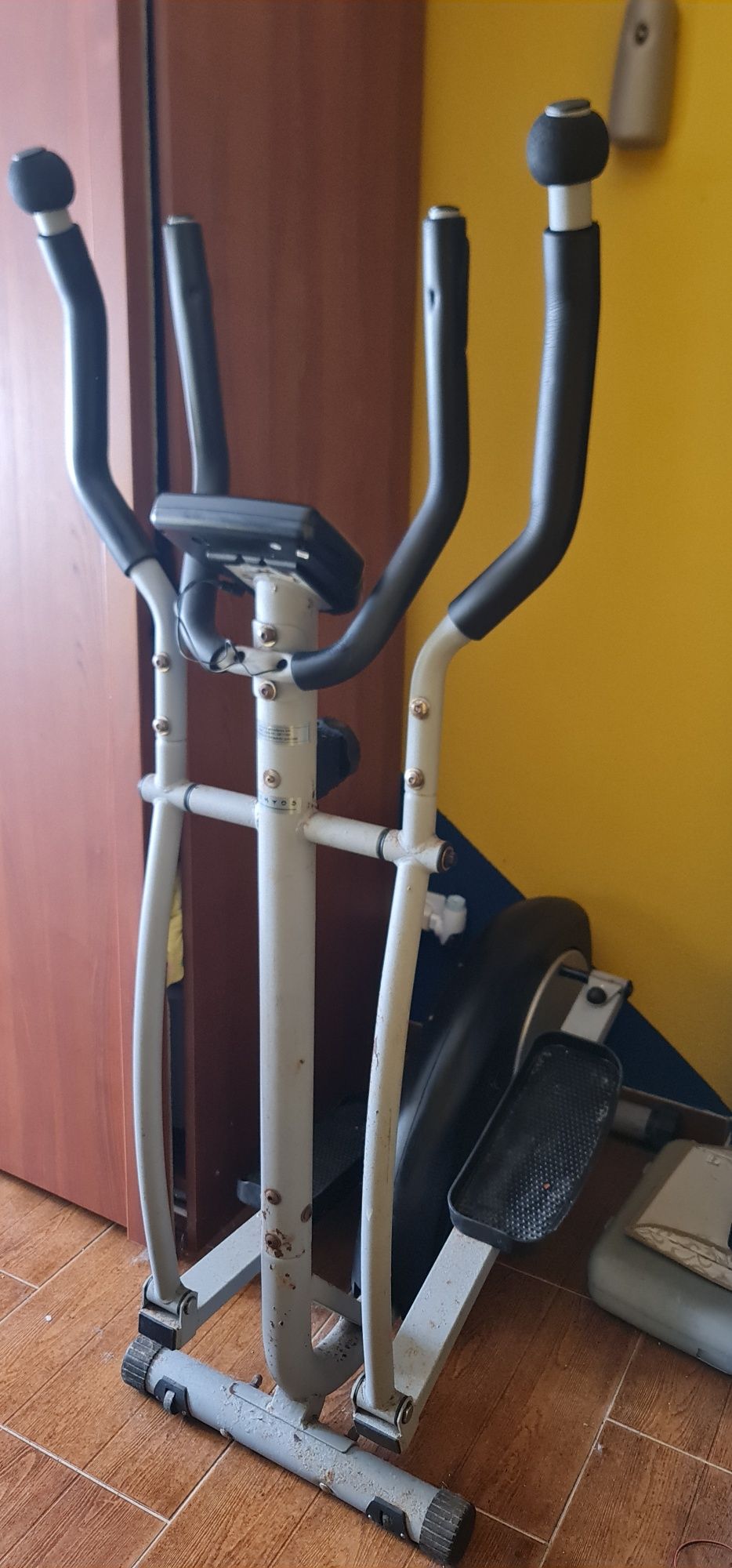 Bicicleta elitica Domyos