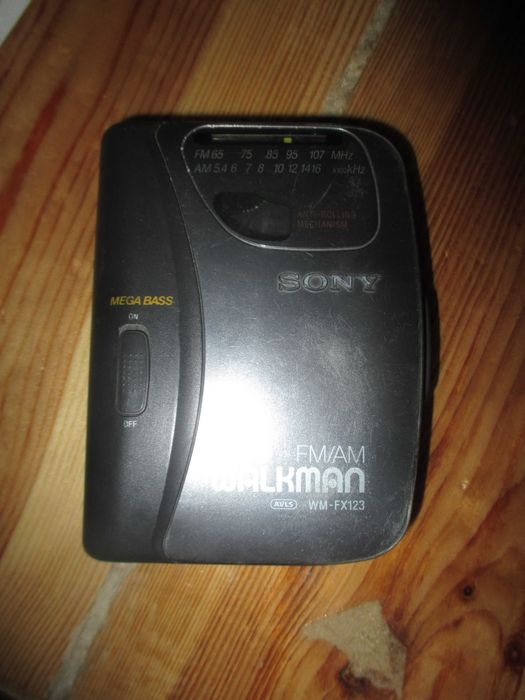 Торг! винтажный плеер Sony Wm-fx123 с радио