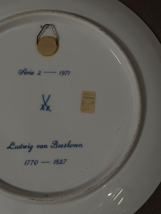 Фарфор тарілки Мейсен (Meißen)