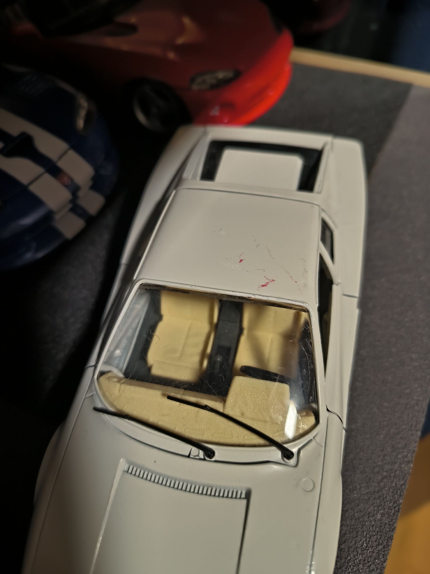 Ferrari Testarossa 1:24 Bburago Miami Vice