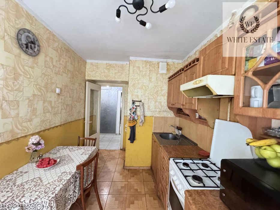 Продаж 5 кім. квартири по вул Київська