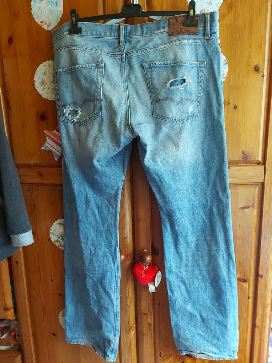 Spodnie jeans męskie rozmiar M 38/34 firma BOSS Orange