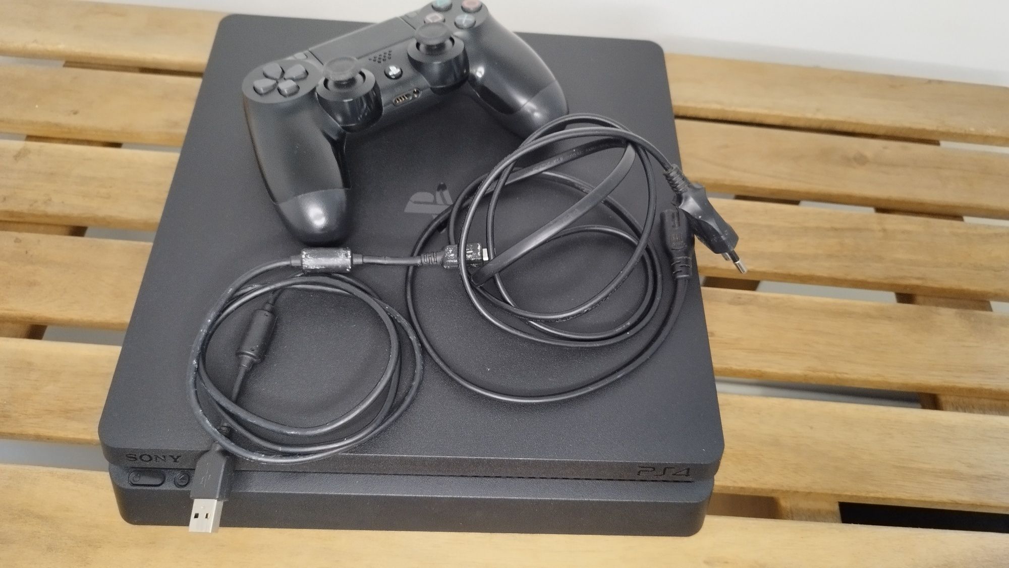 Konsola PlayStation PS4 500gb