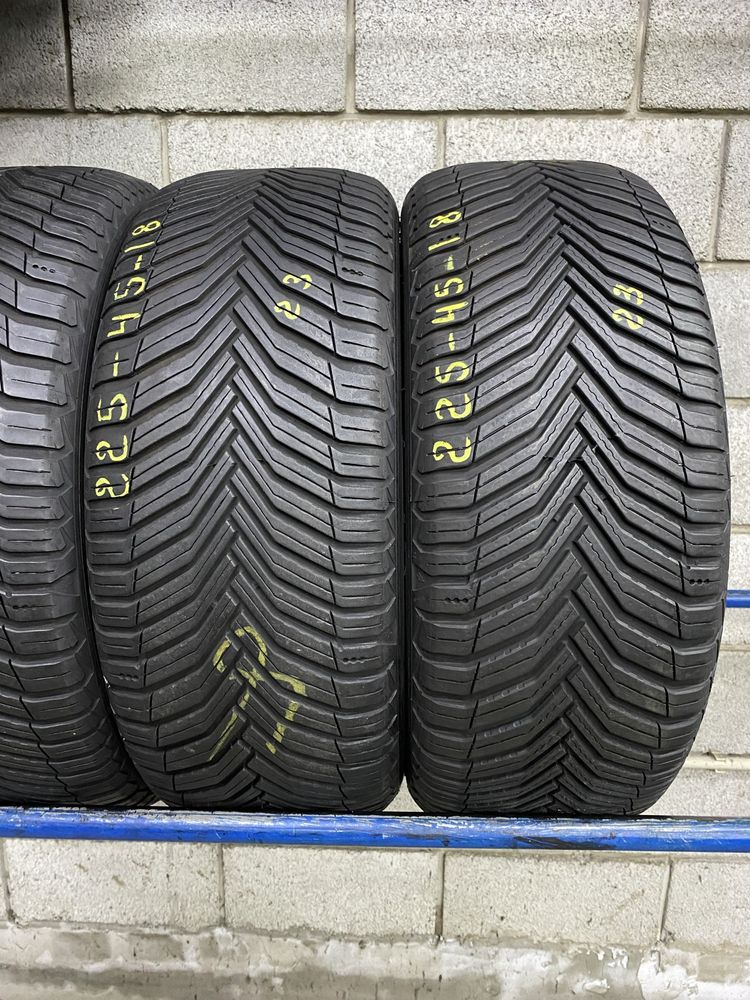 Всесезонні шини 225/45 R18 (95Y) MICHELIN