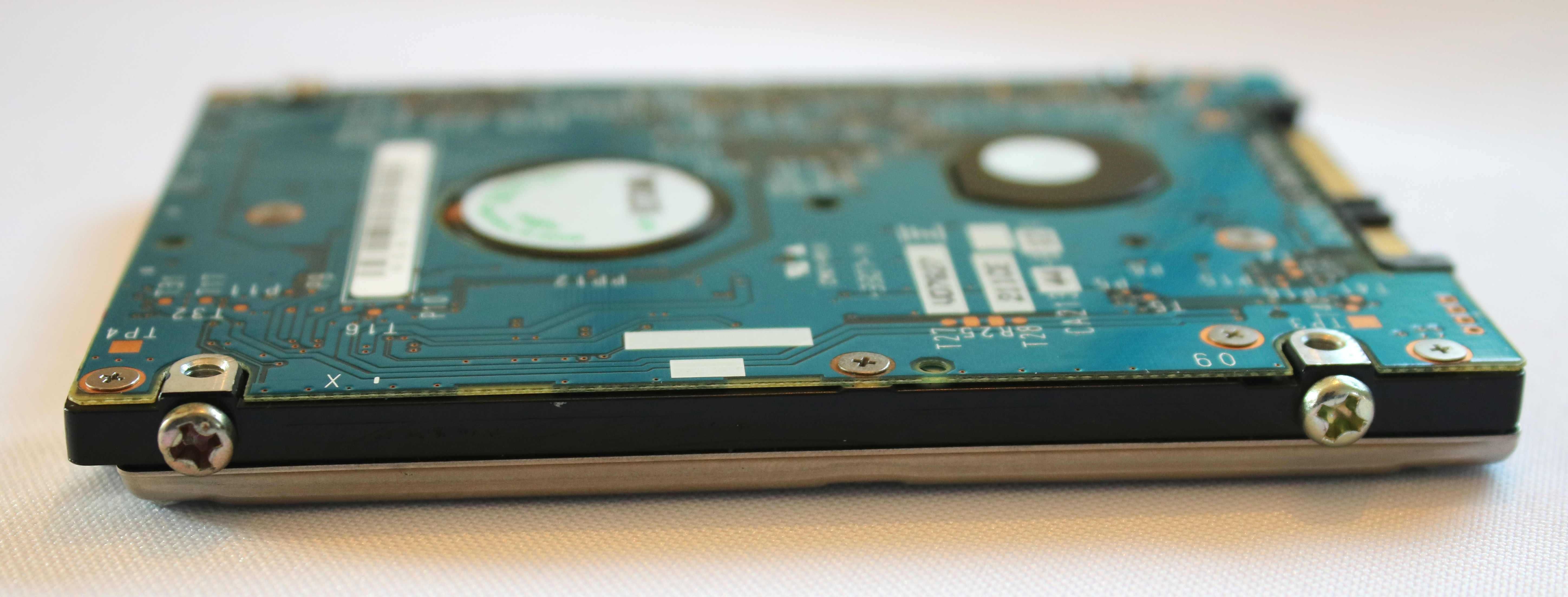 Śruby do dysków 2,5" i dysków SSD.