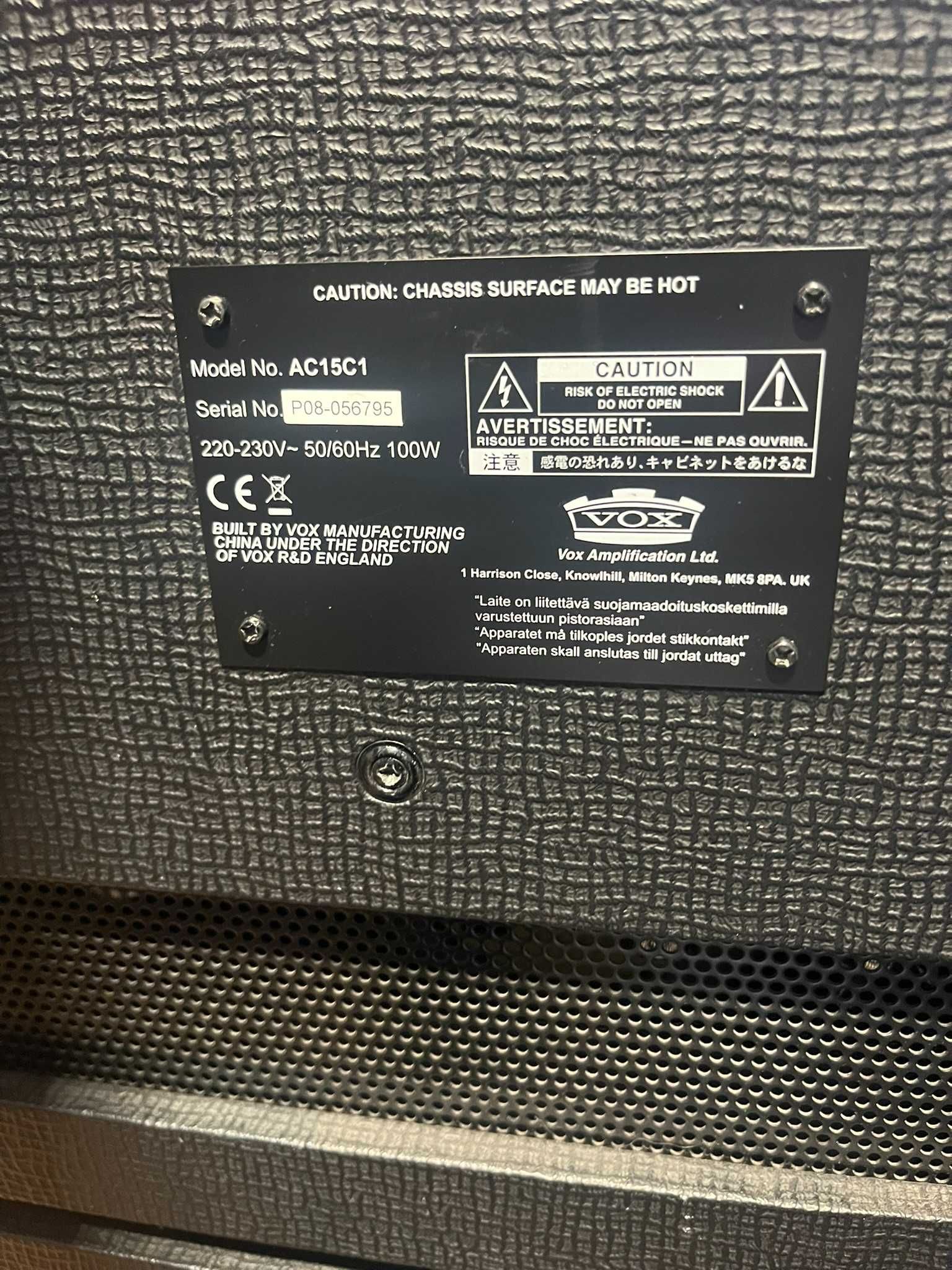 Vox AC15 C1 z pętlą efektów