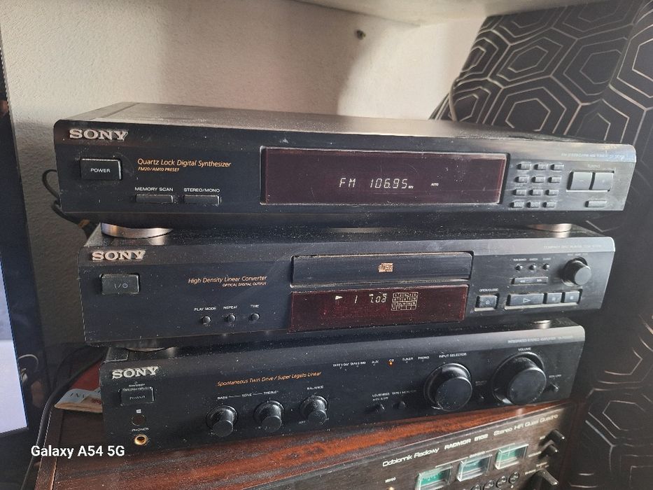 Wieza Sony 3 segmenty