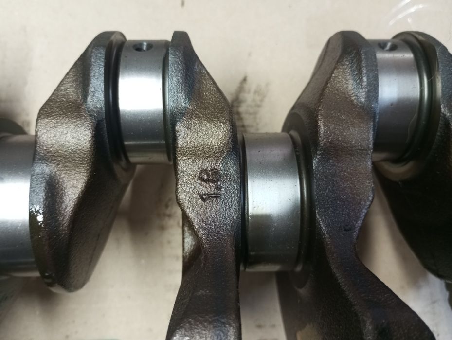 Коленвал колінвал Bmw E46 E90 E60 E87 N42 N45 N46 N43 2.0 1.8 1.6