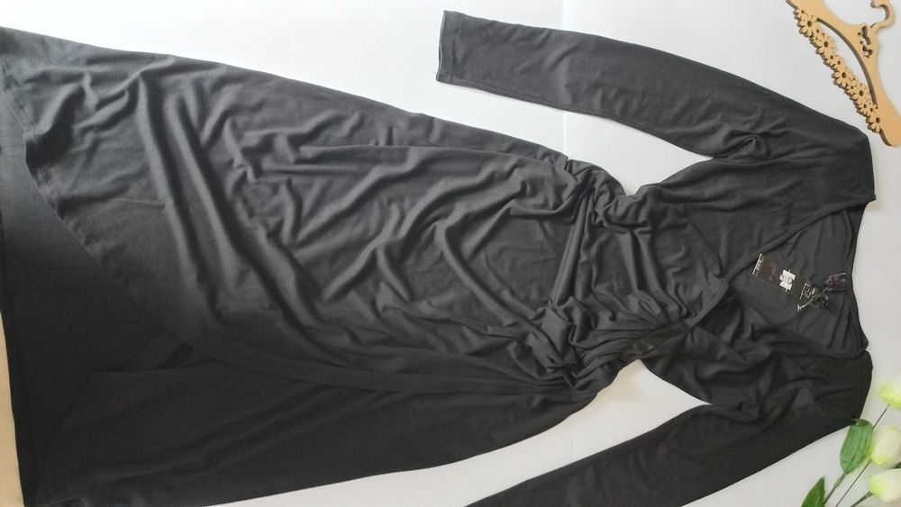 Чорна сукня 48 50 розмір вечірня натуральна тканина нова