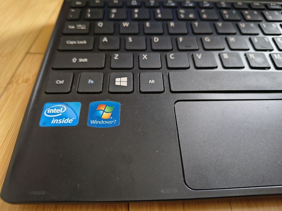 Laptop Acer V1VCC, 11,6 cala, SSD 128GB, RAM 8GB