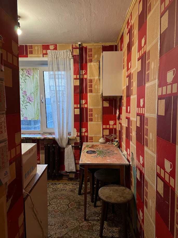 Продам 3-кімнатну квартиру по вул.Москаленка,10, без комісії