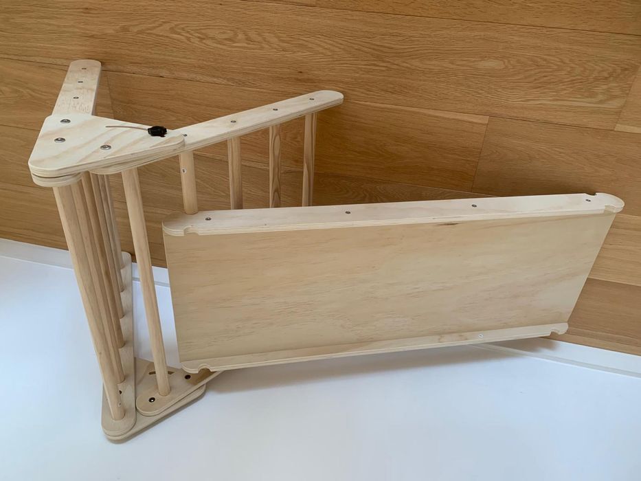 Triângulo de Pikler montessori novo