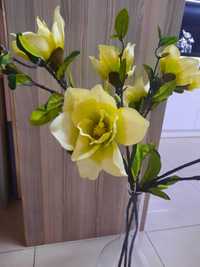 Kwiaty dekoracja bukiet Lilie jak żywe