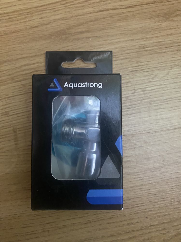 Кран кутовий лат. новий AQUASTRONG В1 M1/2 х M1/2 (В111)