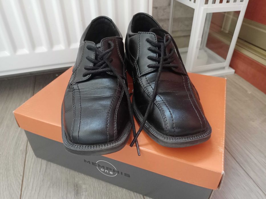 Eleganckie buty na komunię