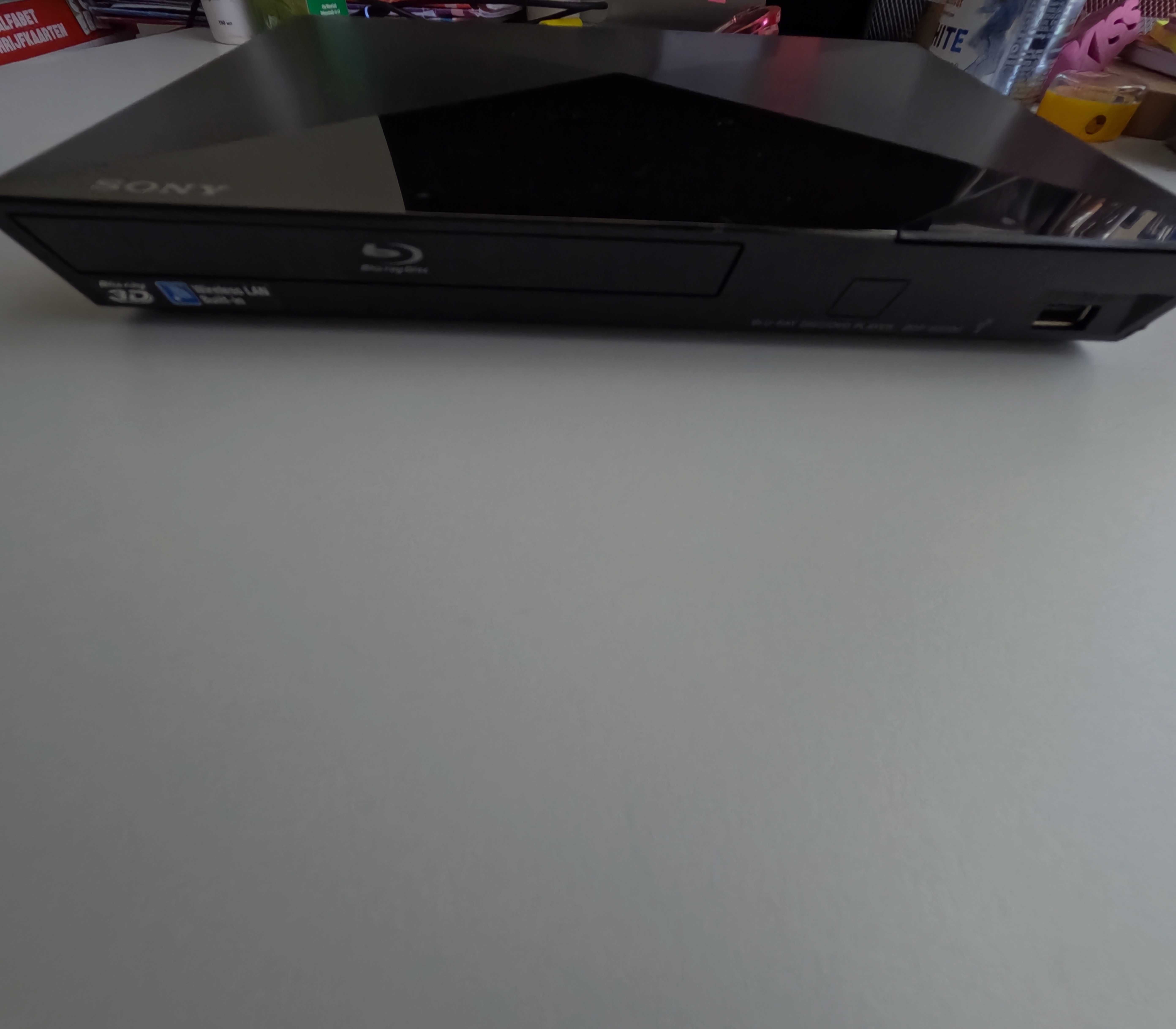 3D Blu-ray-плеер Sony BDP-S5200 WiFi
