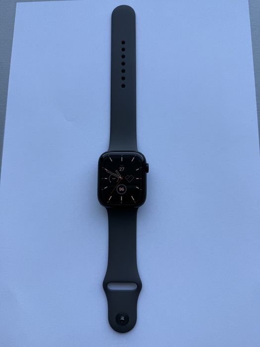 Apple Watch 8 45mm 32gb E-sim