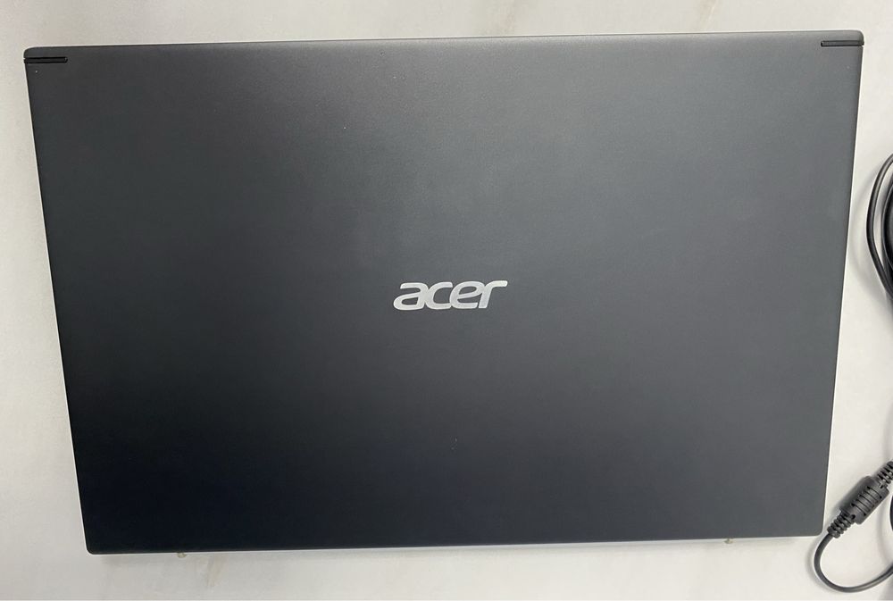 Ноутбук ACER Aspire 5