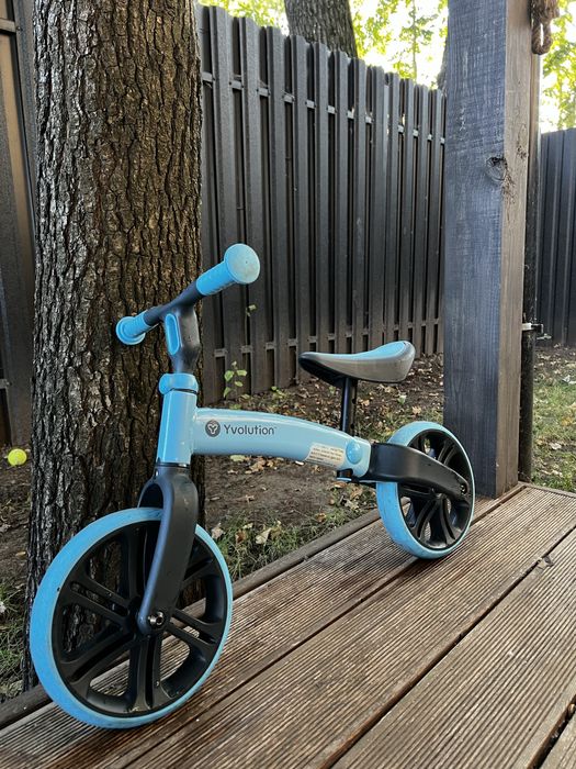 Велобіг з додатковим колесом